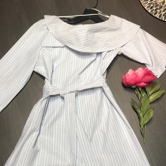 Off the shoulder romper - Picture 2 of 5